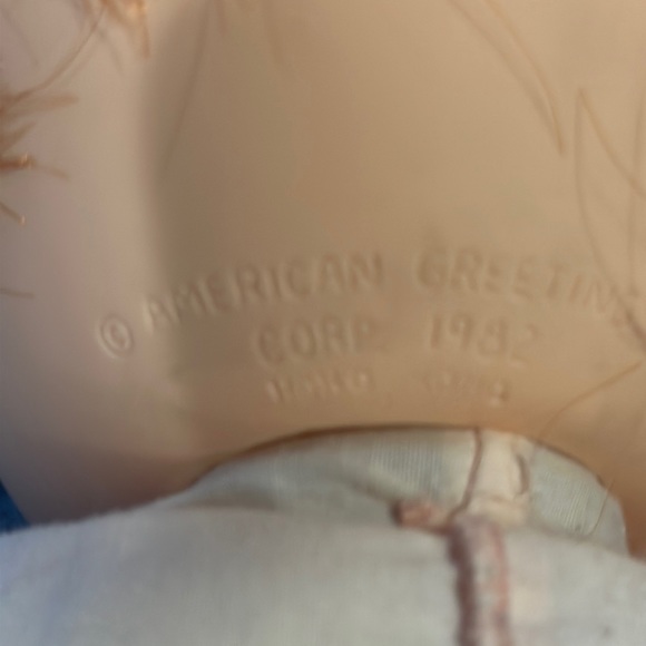 Vintage American Greetings Strawberry Shortcake Blow kiss doll in Original Dress - Picture 7 of 8